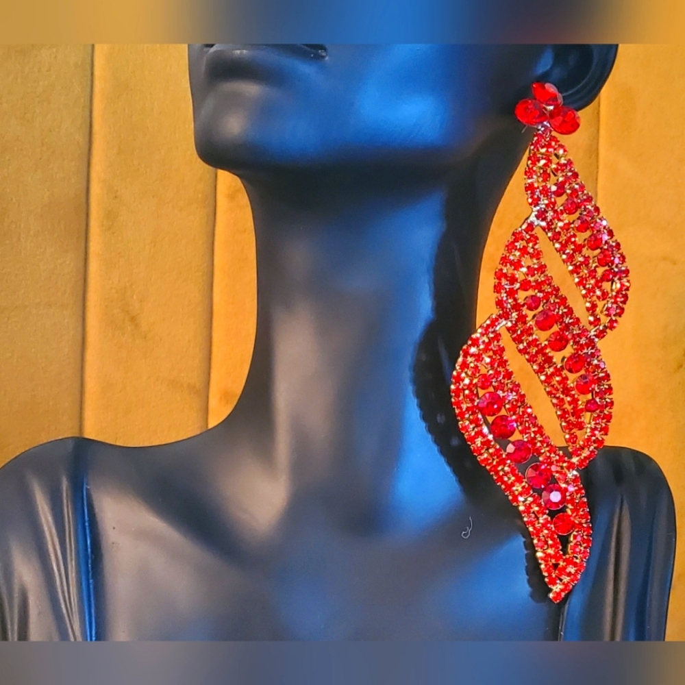 FASHION JEWELRY